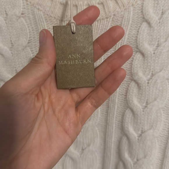 Ann Mashburn 100% wool Alexandra cable knit sweater vest in color Ecru - Picture 4 of 6